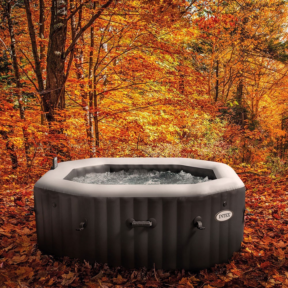 28458ex-spa-gonflable-carbone-4-places-5.jpg Spa gonflable INTEX Carbone 4 places avec couverture thermique – Offre destockage – Image 5